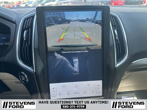 Used 2024 Ford Edge Titanium image 30