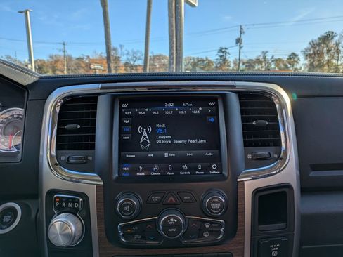 Used 2018 RAM 1500 Laramie w/ Convenience Group image 11