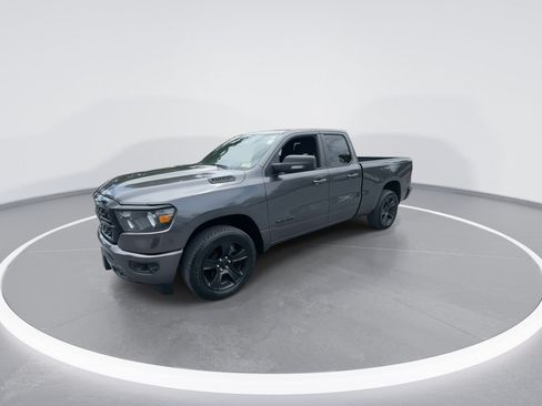 Used 2022 RAM 1500 Big Horn w/ Night Edition AWD/4WD image 4