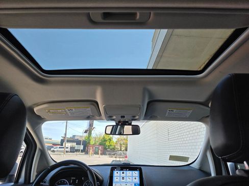 Used 2018 Ford EcoSport SES w/ SES Cold Weather Package AWD/4WD image 15