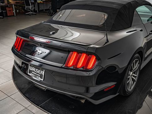 Used 2017 Ford Mustang Premium RWD image 17