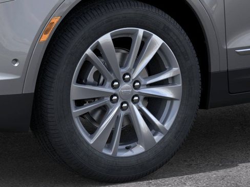 New 2026 Cadillac XT5 Premium Luxury w/ Driver Assist Package FWD image 9