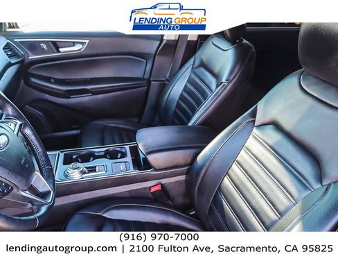 Used 2020 Ford Edge SEL image 15