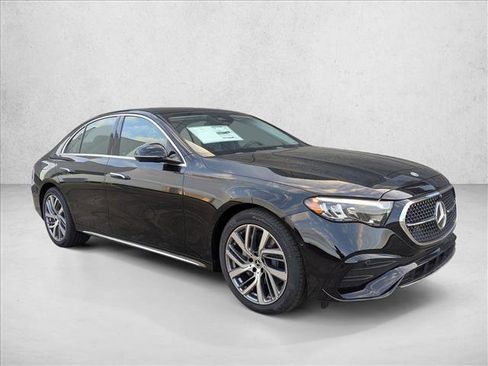 Used 2026 Mercedes-Benz E 350 Sedan image 3