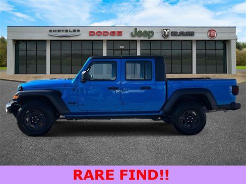 Used 2024 Jeep Gladiator Sport image 30