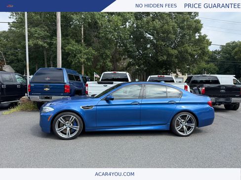 Used 2013 BMW M5 RWD image 2