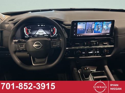New 2026 Nissan Pathfinder Platinum AWD/4WD image 26