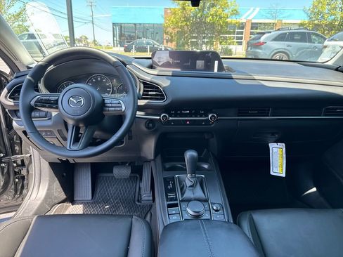 New 2026 MAZDA CX-30 AWD 2.5 S w/ Select Sport Pkg image 17