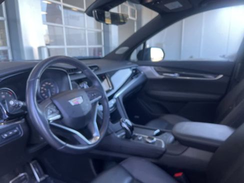 Certified 2023 Cadillac XT6 Sport w/ Technology Package image 6