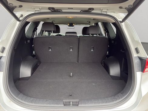 Used 2022 Hyundai Santa Fe XRT FWD image 29