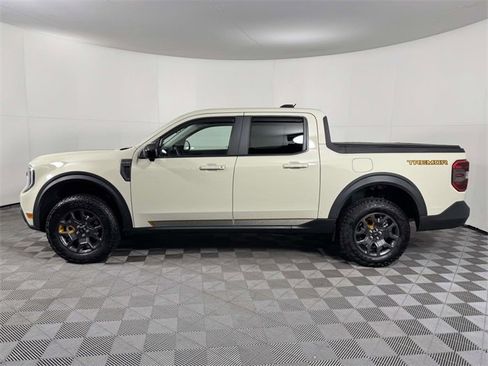 Used 2025 Ford Maverick Tremor image 11