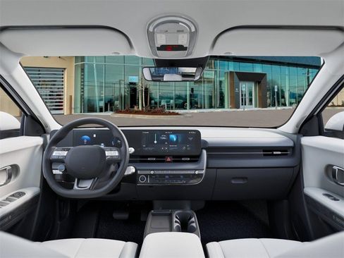 New 2026 Hyundai Ioniq 5 SEL image 11