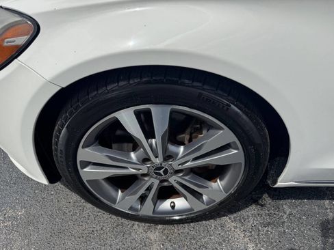 Used 2018 Mercedes-Benz C 300 Sedan image 24