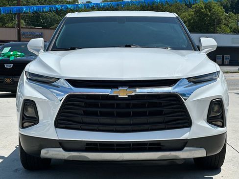 Used 2021 Chevrolet Blazer LT FWD image 2