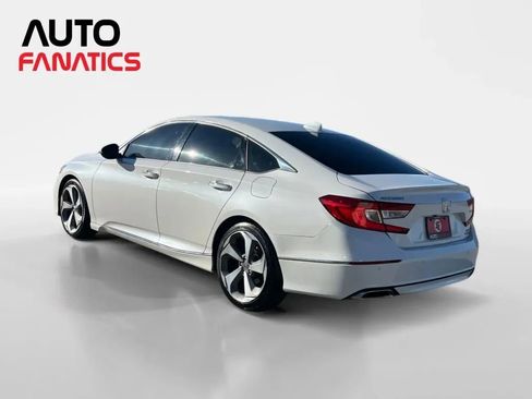 Used 2019 Honda Accord Touring image 3