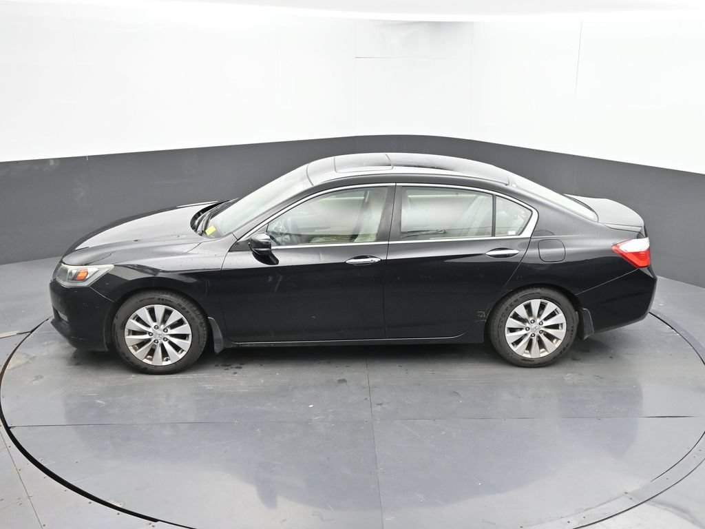 Used 2015 Honda Accord EX image 17
