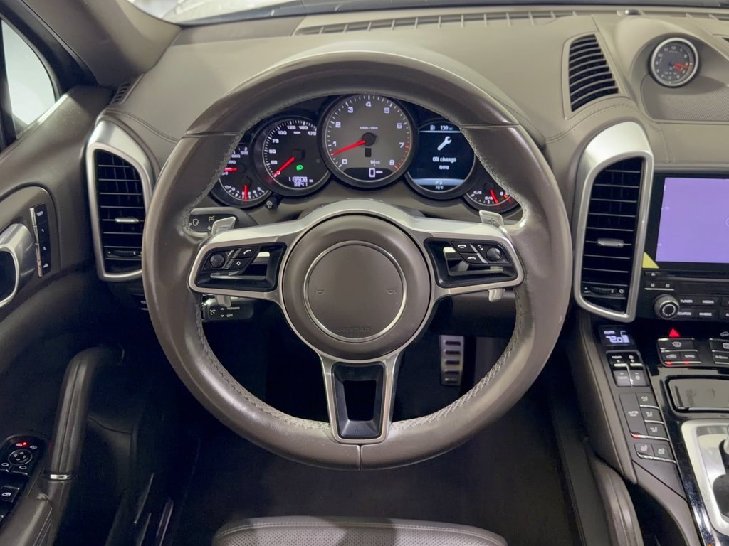 Used 2017 Porsche Cayenne S AWD/4WD image 10