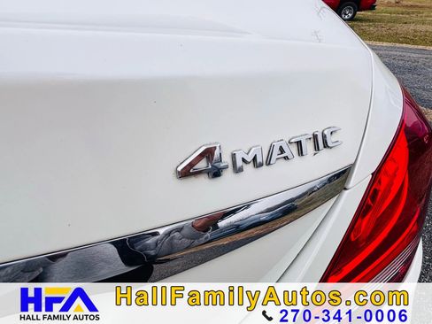 Used 2018 Mercedes-Benz C 300 4MATIC Sedan image 27