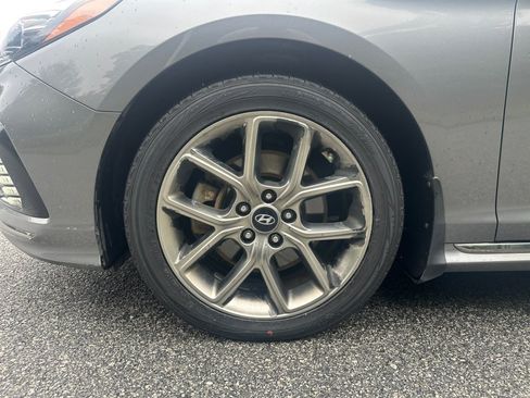 Used 2019 Hyundai Sonata Limited FWD image 31