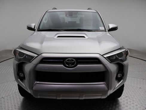 Certified 2023 Toyota 4Runner TRD Off-Road Premium w/ Moonroof Package AWD/4WD image 5
