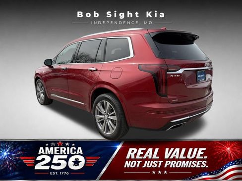 Used 2023 Cadillac XT6 Premium Luxury AWD/4WD image 11
