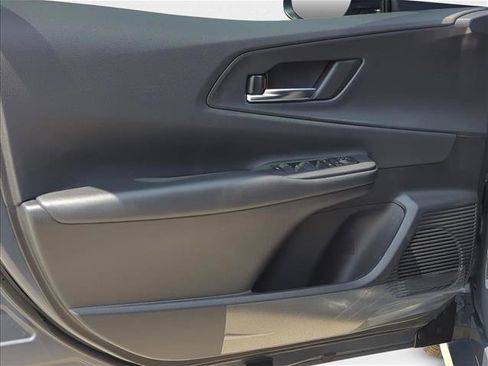 New 2026 Toyota Prius Plug-In Hybrid image 10