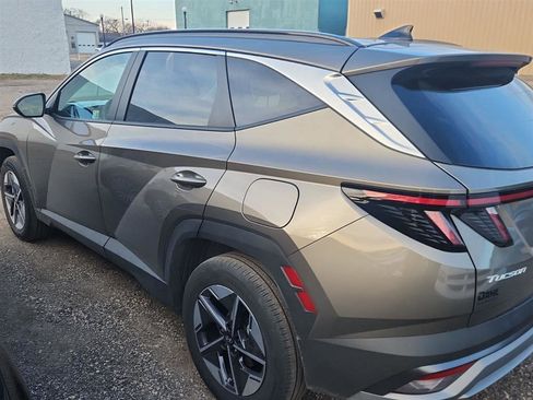 Used 2025 Hyundai Tucson SEL image 11