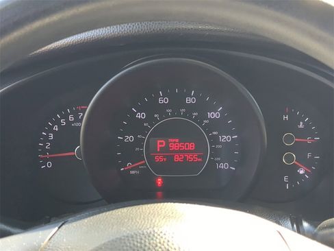 Used 2016 Kia Soul Base image 24