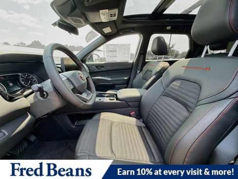 New 2026 Nissan Pathfinder Rock Creek w/ Rock Creek Premium Package AWD/4WD image 19