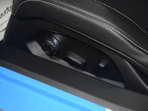 Used 2023 Chevrolet Corvette Stingray Preferred Cpe w/ Battery Protection Package RWD image 33