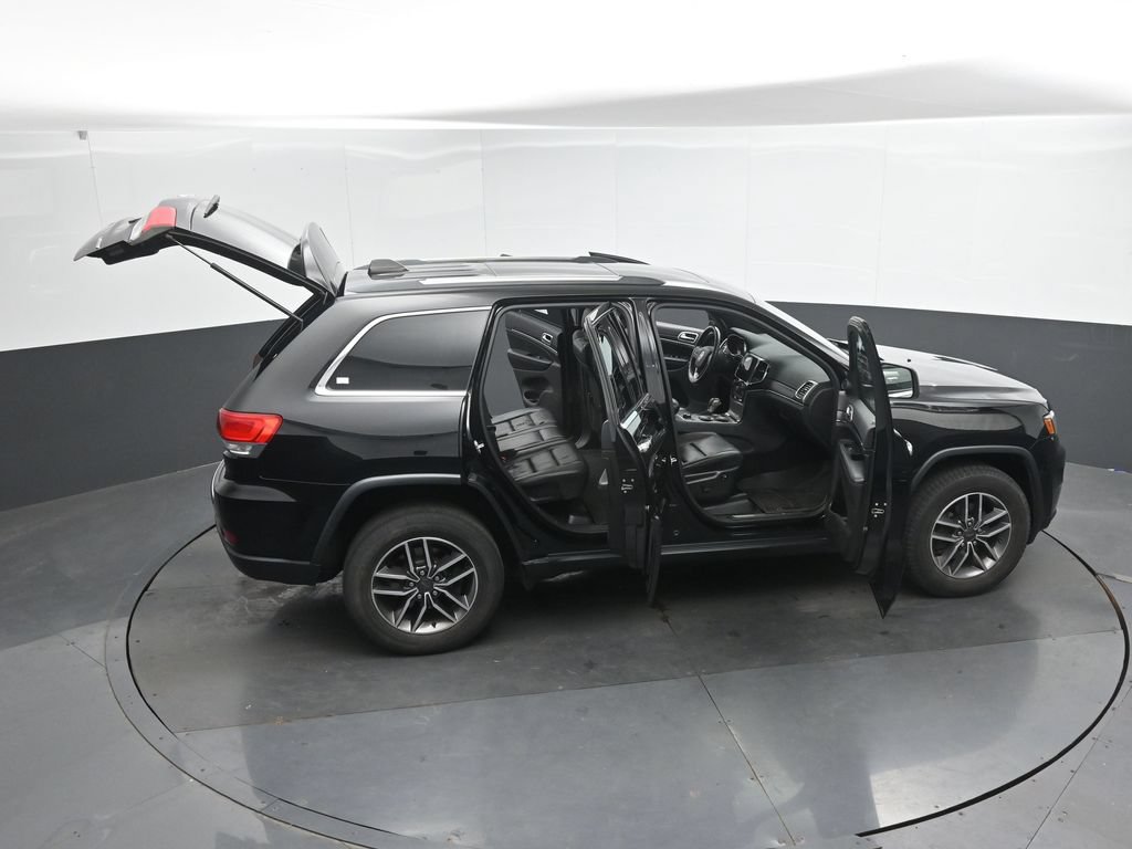 Used 2019 Jeep Grand Cherokee Limited w/ Luxury Group II AWD/4WD image 52