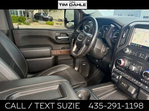 Used 2021 GMC Sierra 2500 Denali w/ Denali Ultimate Package AWD/4WD image 14