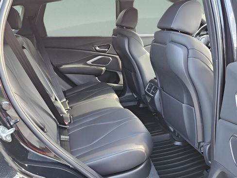 New 2025 Acura RDX SH-AWD image 15