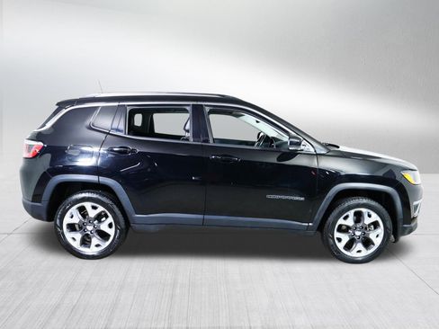 Used 2018 Jeep Compass Limited AWD/4WD image 8