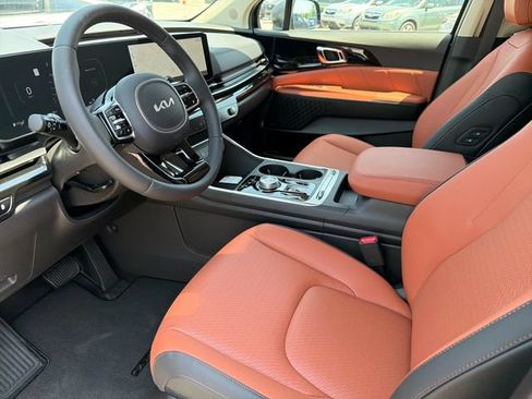 New 2026 Kia Carnival SX Prestige FWD image 17