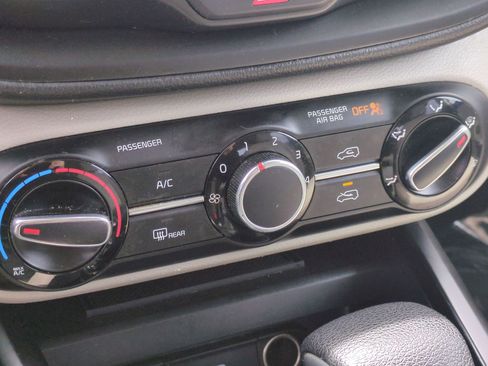 Used 2022 Kia Soul LX w/ Technology Package image 26