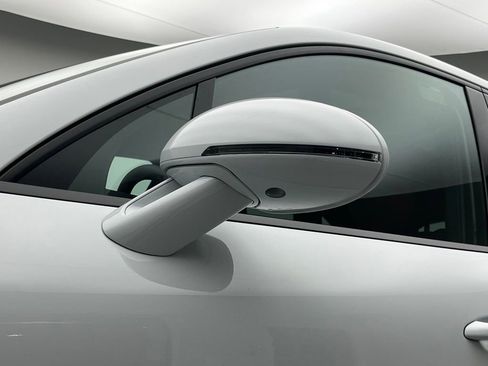 Used 2025 Porsche Macan image 51