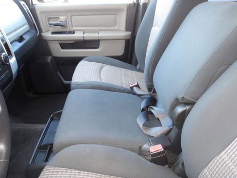 Used 2012 RAM 1500 Classic SLT image 16