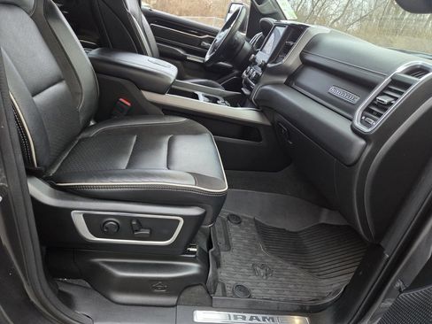 Used 2022 RAM 1500 Laramie w/ Sport Appearance Package image 18