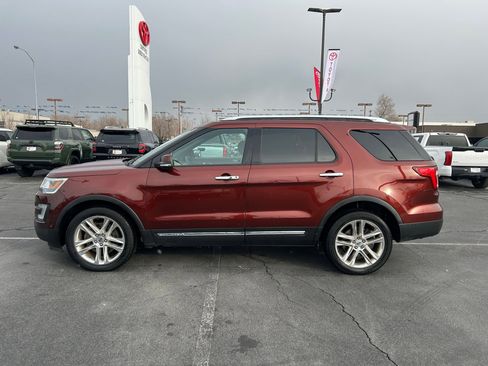 Used 2016 Ford Explorer Limited w/ Equipment Group 301A image 2