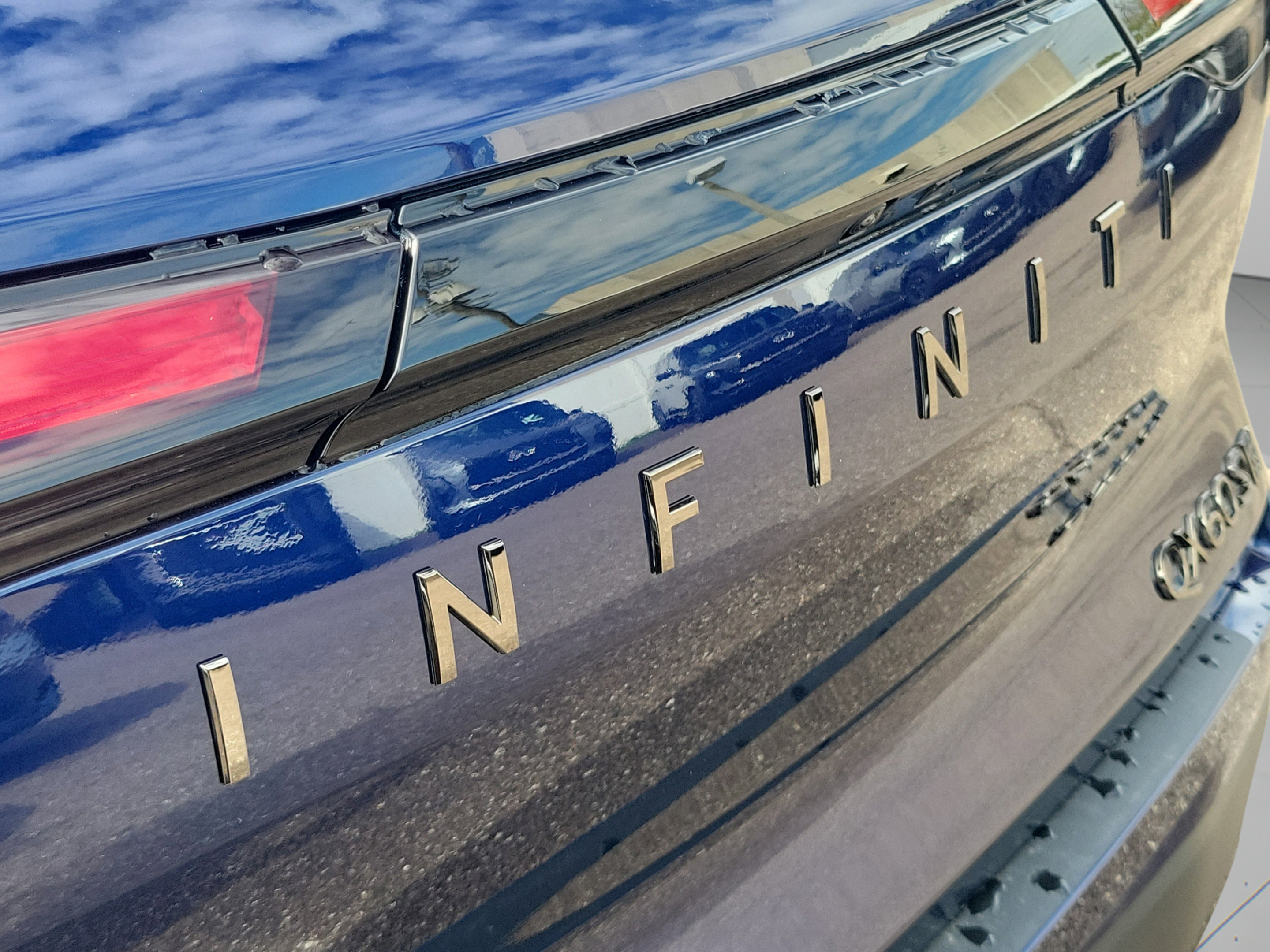 New 2026 INFINITI QX60 Sport w/ Dark Cargo Package AWD/4WD image 24