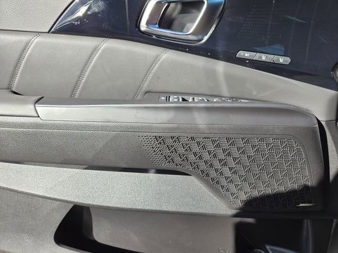 New 2026 Kia Carnival SX Prestige FWD image 16
