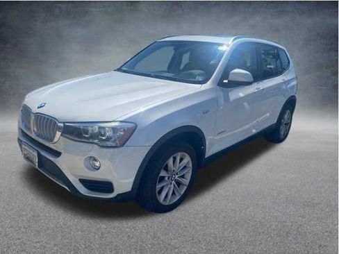 Used 2016 BMW X3 xDrive28i image 1