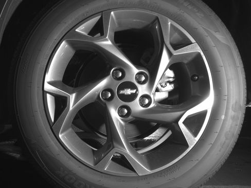 Used 2025 Chevrolet Trax LT w/ LT Convenience Package image 14