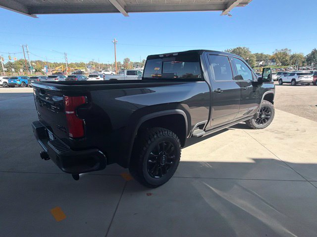 New 2026 Chevrolet Silverado 2500 High Country w/ Midnight Edition AWD/4WD image 5
