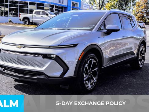 Used 2026 Chevrolet Equinox EV LT image 5