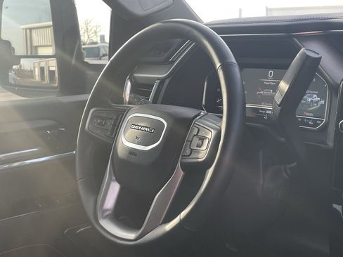 Used 2024 GMC Sierra 2500 Denali w/ Denali Reserve Package image 30