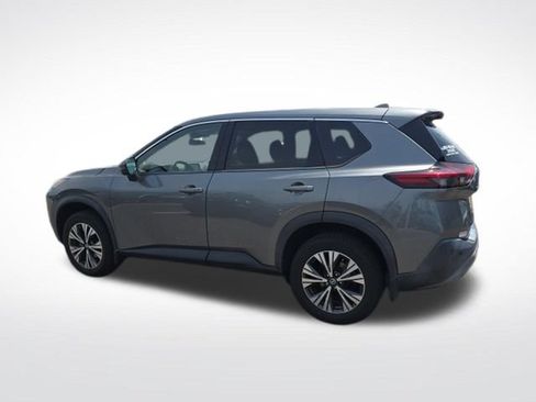 Used 2021 Nissan Rogue SV FWD image 4