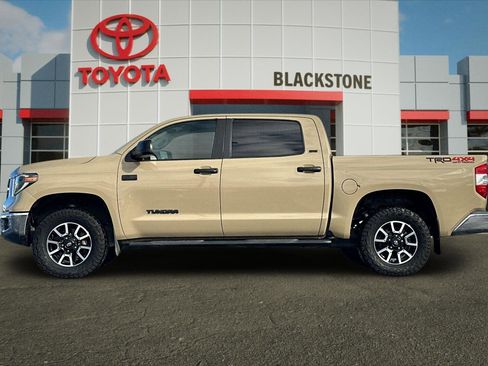 Used 2019 Toyota Tundra SR5 w/ TRD Off Road Package image 6