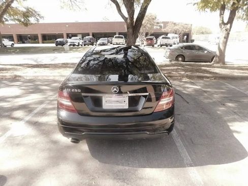 Used 2015 Mercedes-Benz C 250 C 250 Coupe 2D image 8